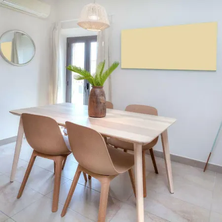 Placa.1 Appartement *